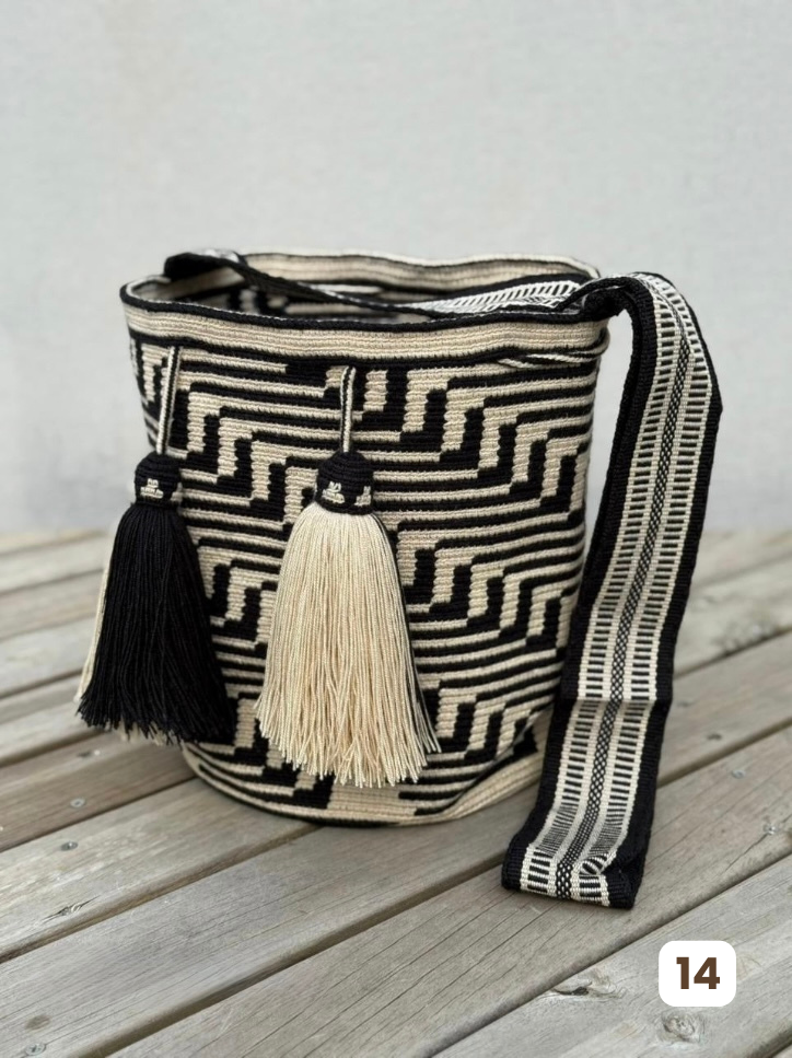 ✨Mochila Gran Reserva de Colección 🏛️🐦‍🔥(32x29 cm)