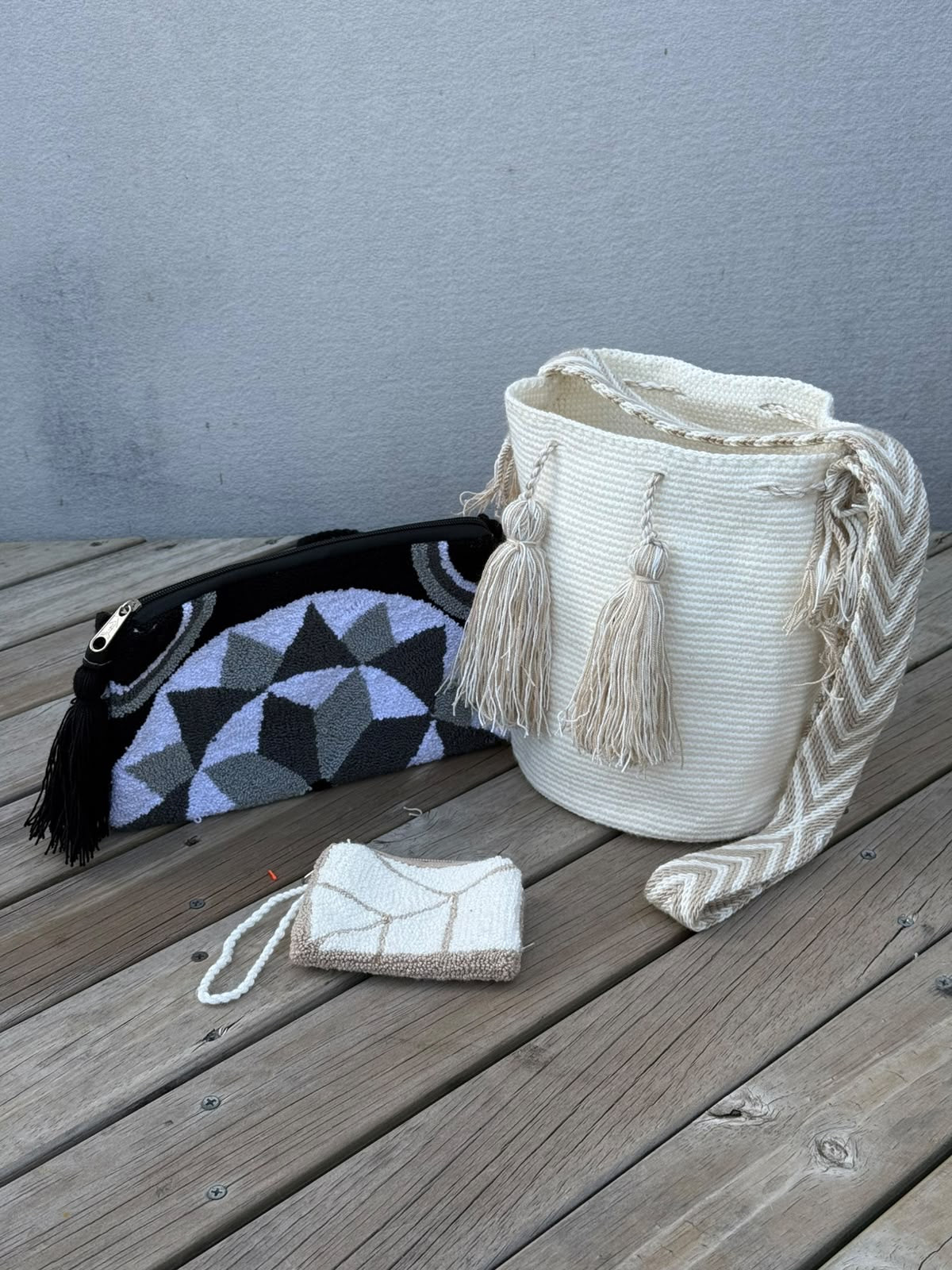 Combos Wayuu: Mochila MEDIANA + Sobre + (MONEDERO GRATIS)