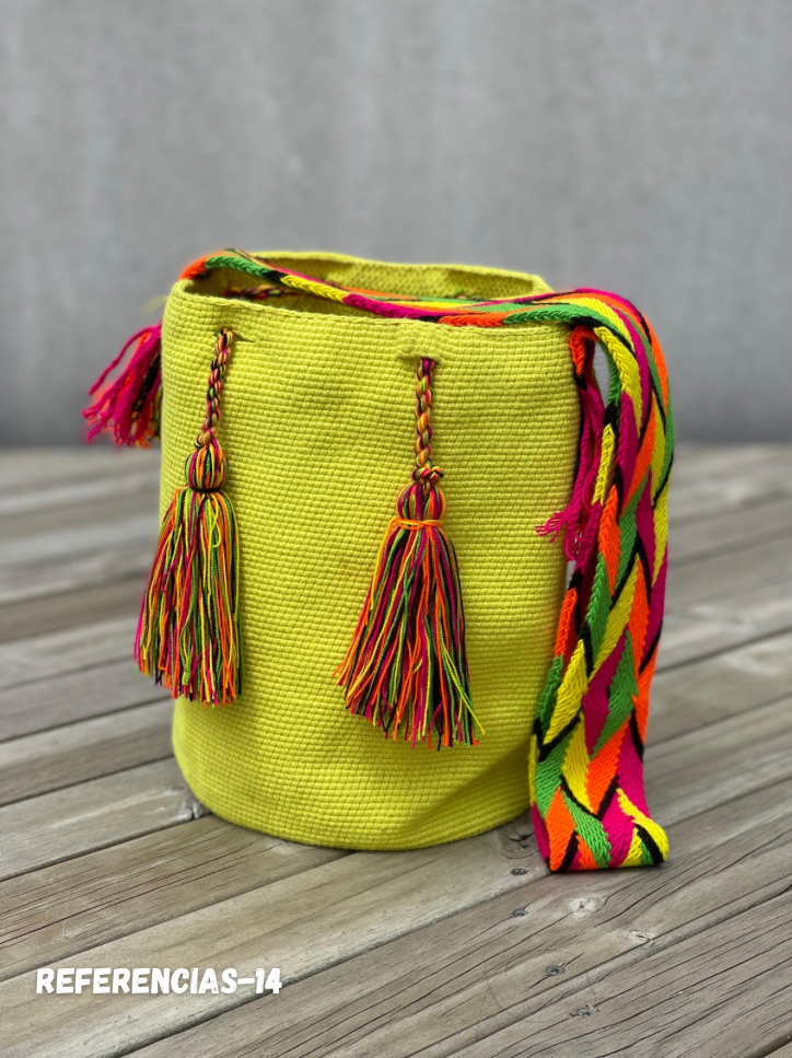 Mochila GRANDE Tonos Pastel 🎂(31x28)