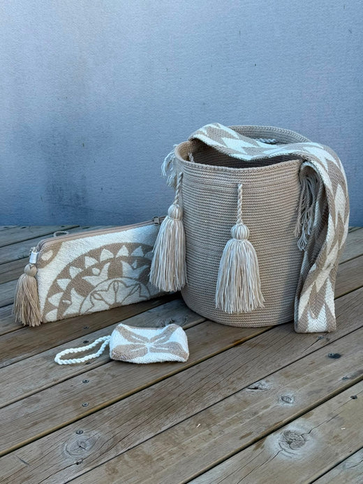 Combo Wayuu: Mochila GRANDE + Monedero + Sobre Artesanal