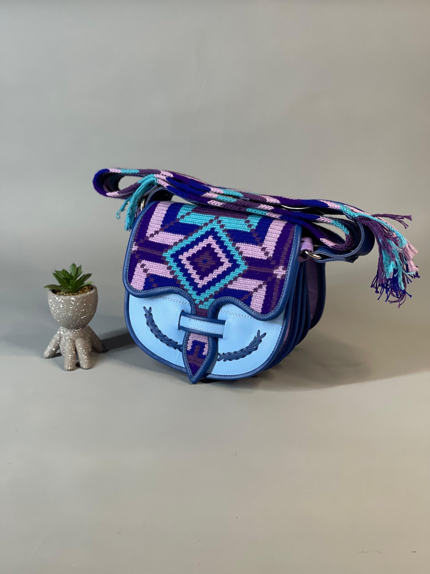 ⭐️ 👜CARRIEL WAYUU    (21x26cm)😍