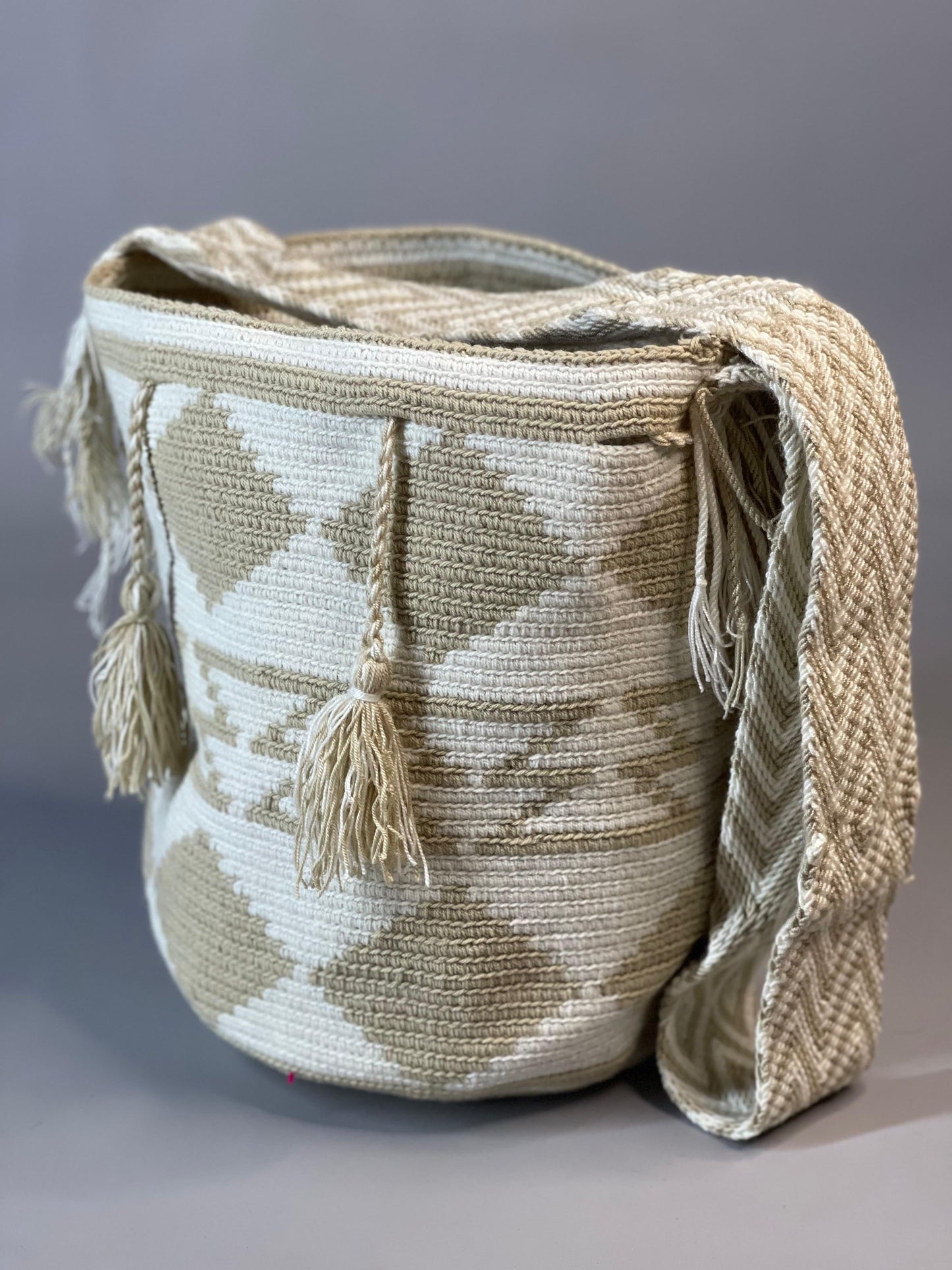 Mochila GRANDE Tonos Tierra🌤️ (31x28)