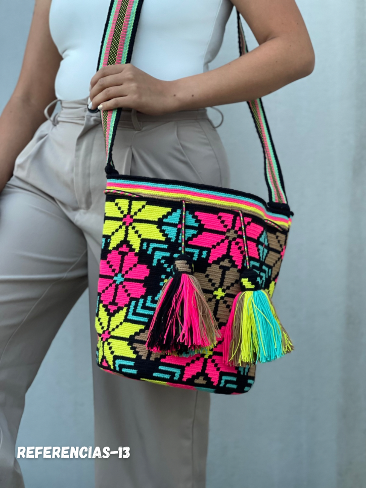 Mochila GRANDE DE COLECCIÓN ⭐️(33x29)