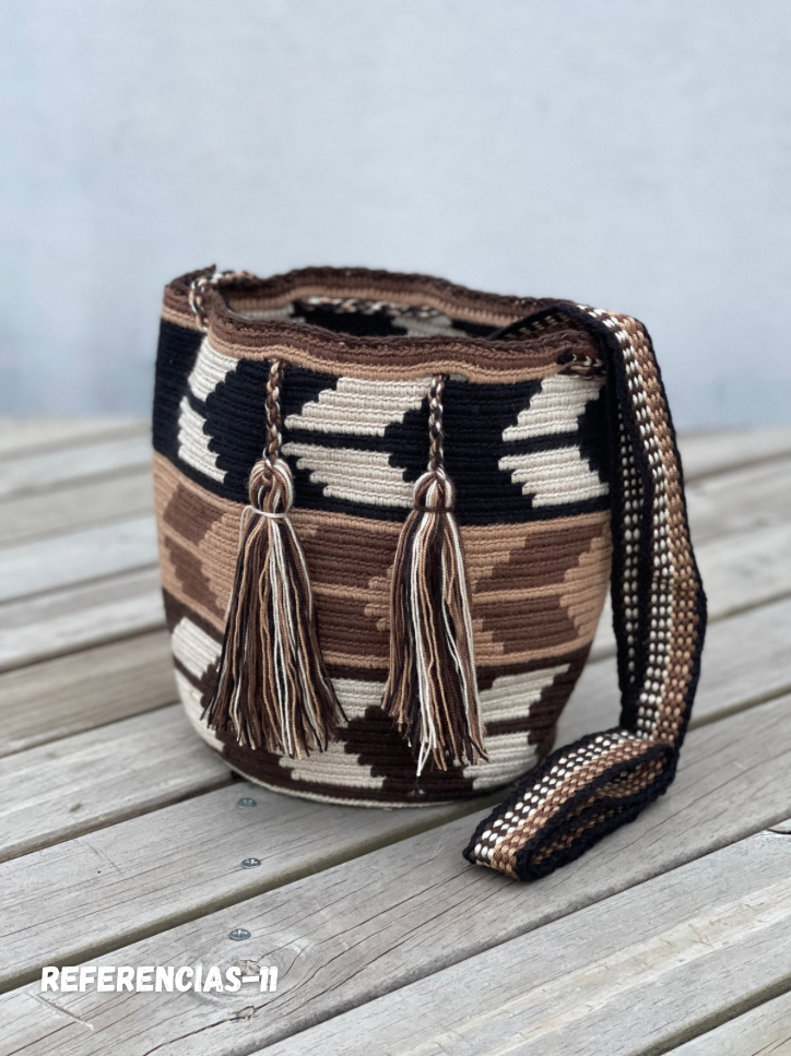 Mochila MEDIANA Exclusiva ⭐️(21x18)