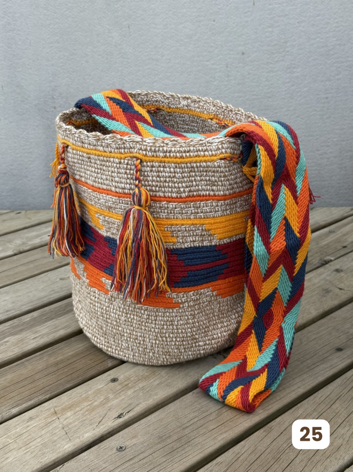 Mochilas GRANDE Matizadas💫 (31x28)
