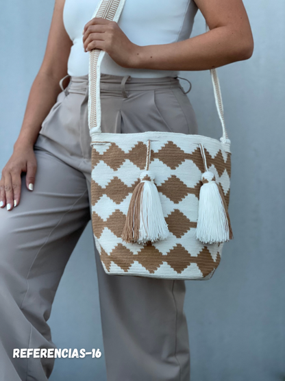 Mochila GRANDE DE COLECCIÓN ⭐️(33x29)