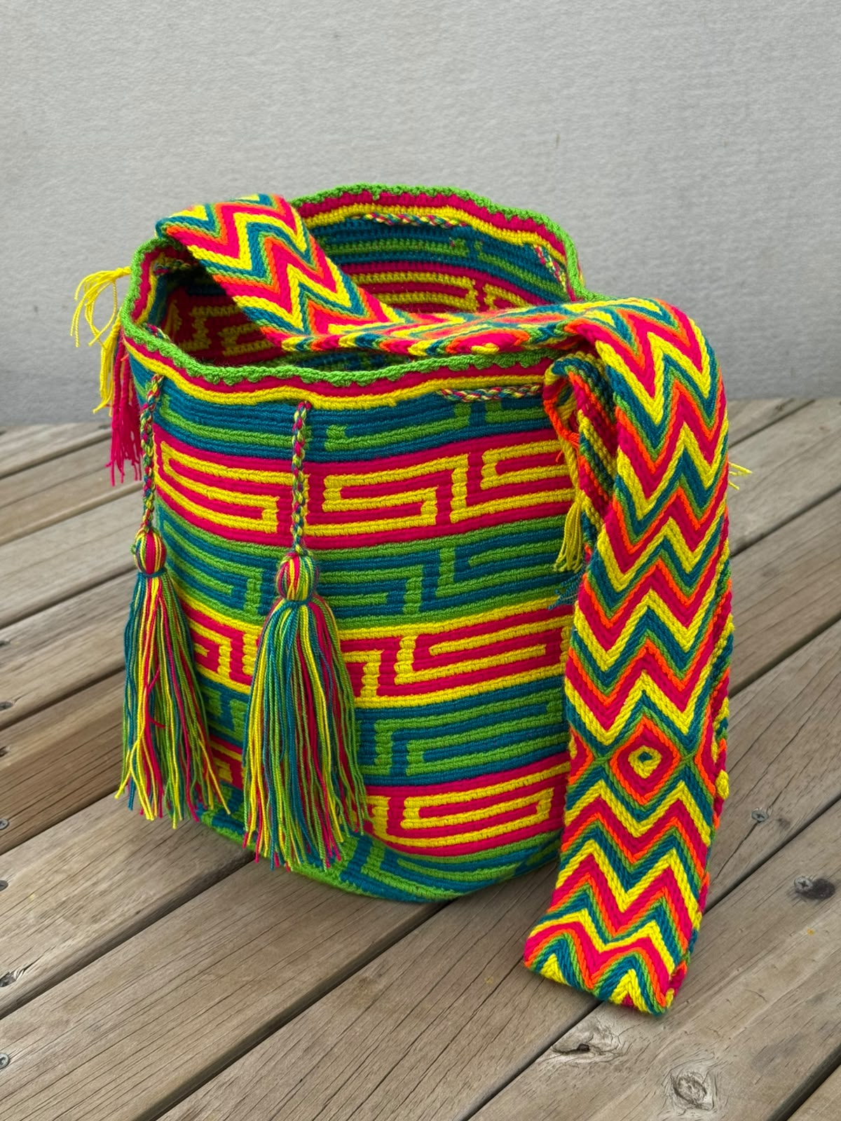 Mochila GRANDE Fiesta Tropical (31x28)