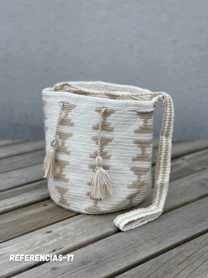 Mochila MEDIANA Exclusiva ⭐️(21x18)