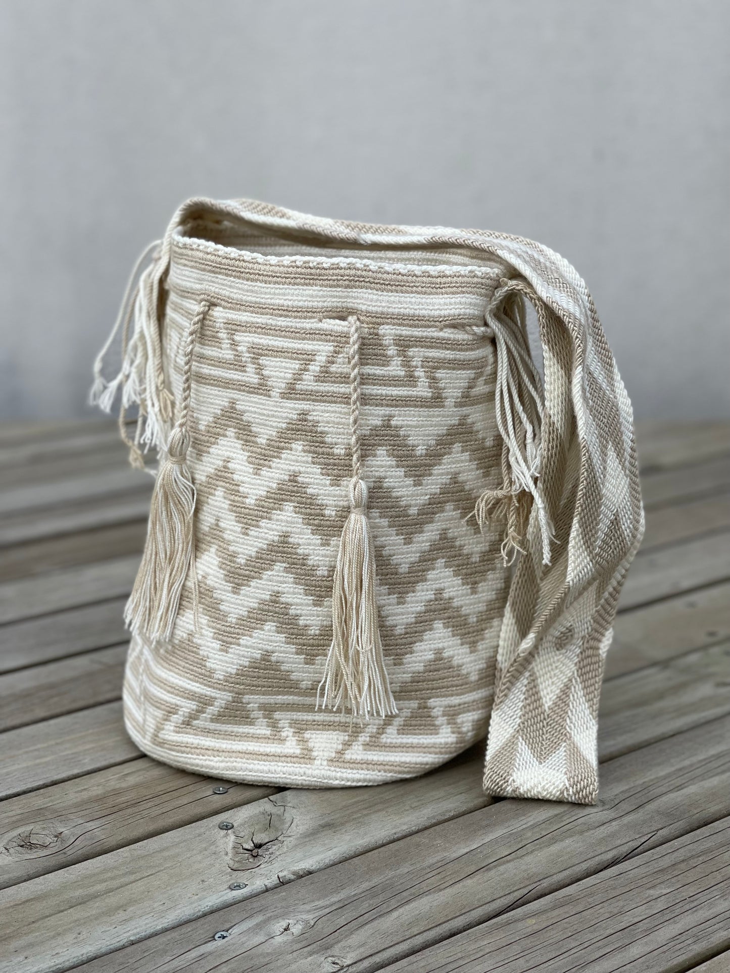 Mochila GRANDE Tonos Tierra🌤️ (31x28)