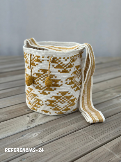 MEDIANA PREMIUM Detalles en SEDA⭐️✨ (22x20)