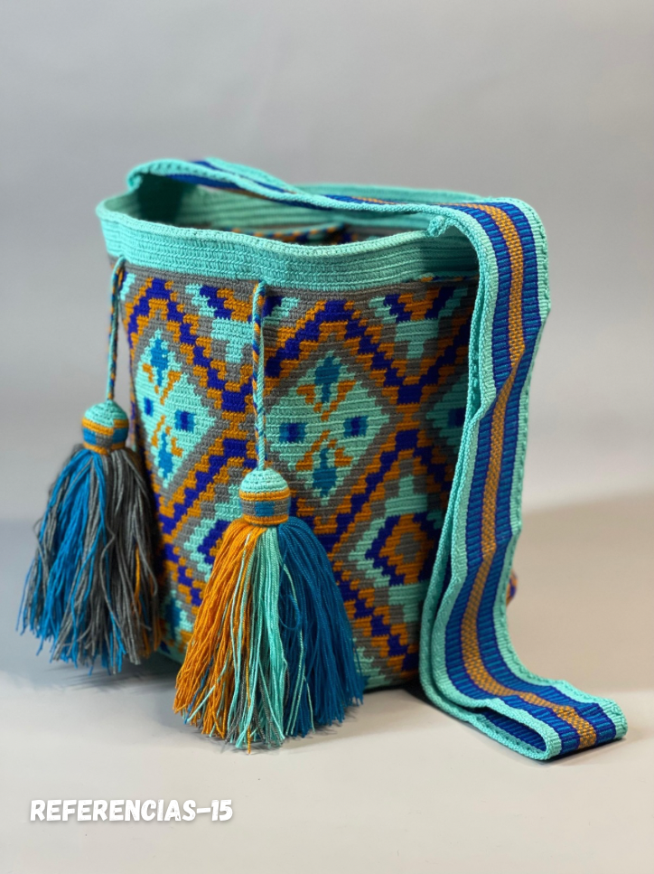 Mochila GRANDE Colección PREMIUM 😍⭐️(33x28)