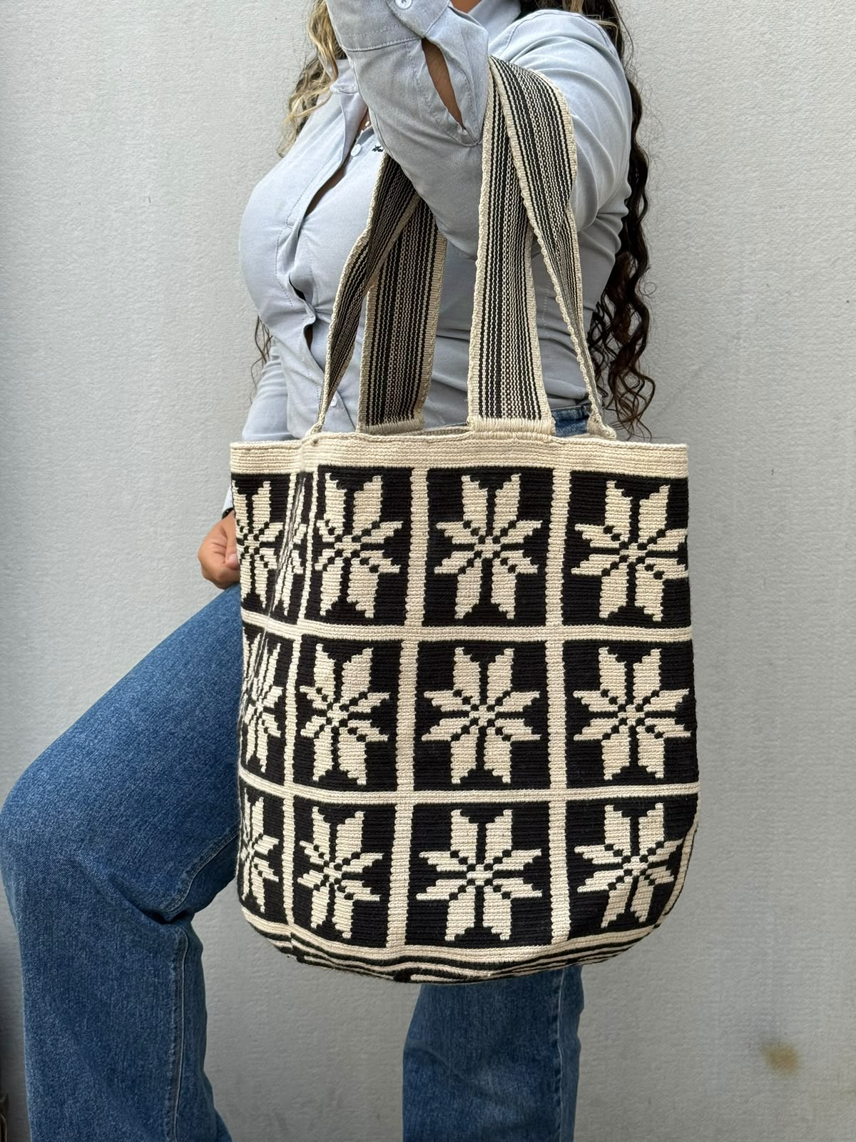 Mochilon Wayuu Edición Limitada (40x34)