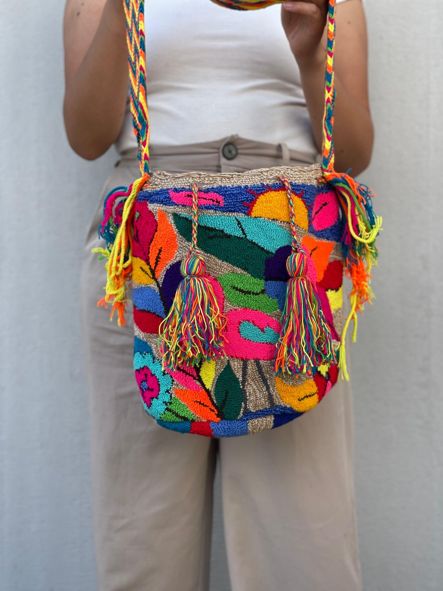 Mochila GRANDE Tapizada (31x28)🦜