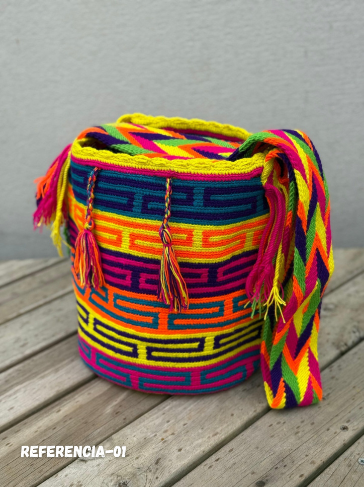 Mochila GRANDE Fiesta Tropical🌴 (31x28)