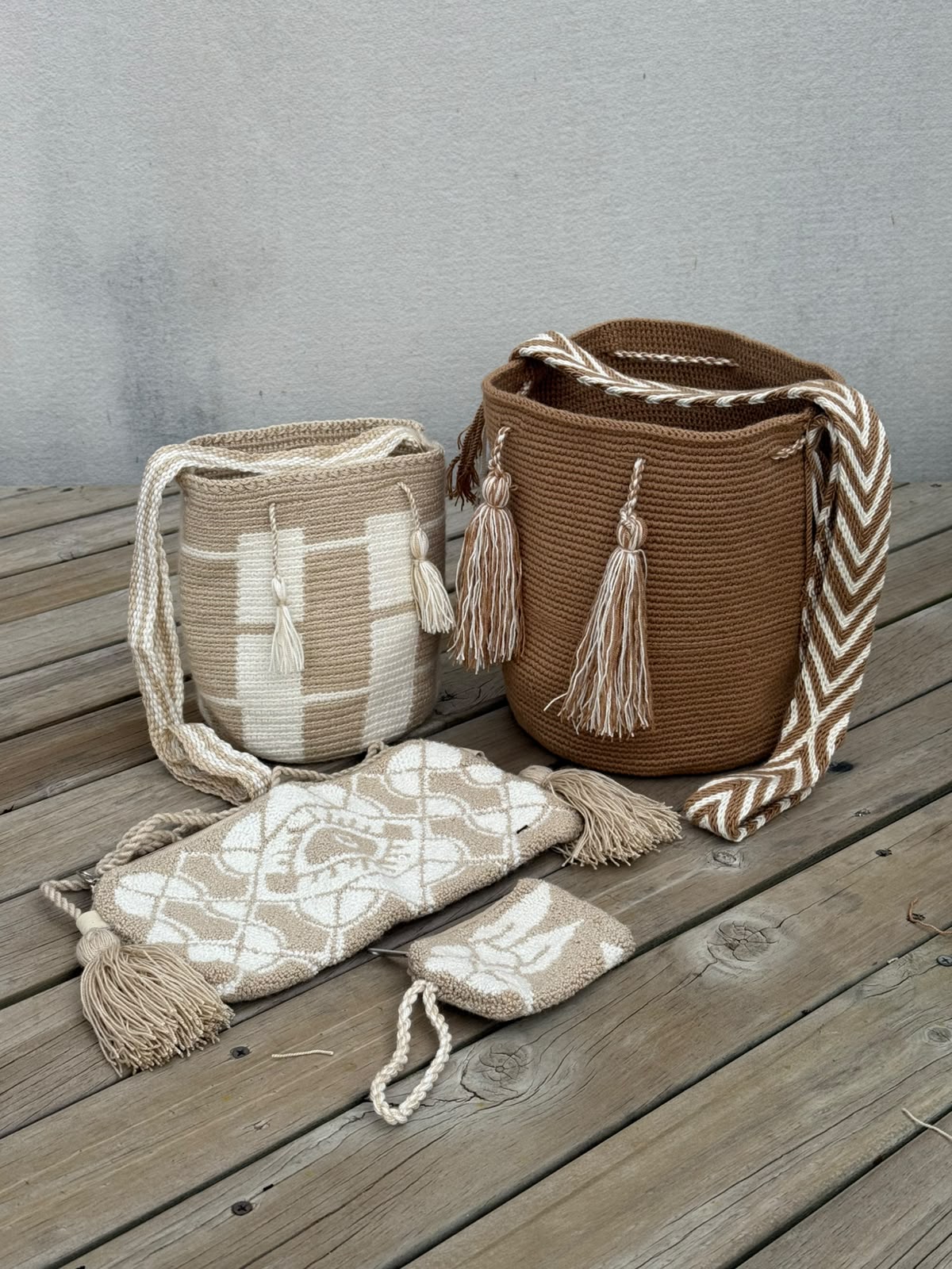 Combo Especial: 2 Mochilas MEDIANAS + (Sobre Wayuu + Monedero GRATIS)