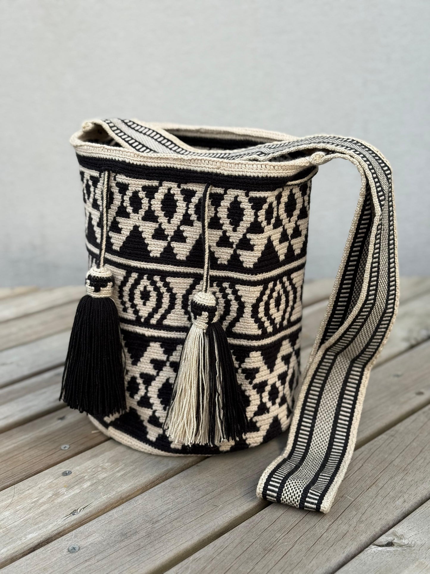 ✨Mochila Gran Reserva de Colección 🏛️🐦‍🔥(32x29 cm)