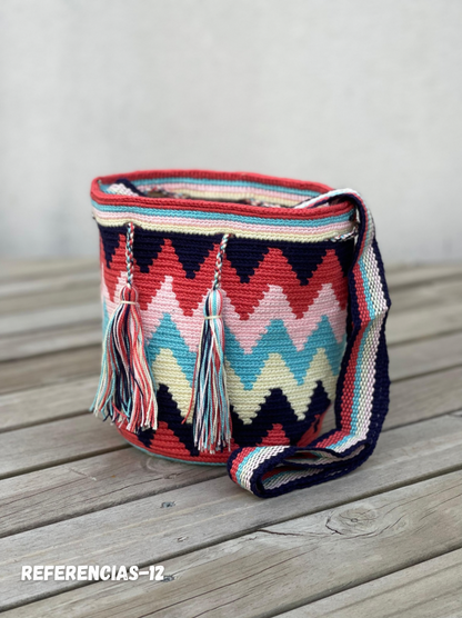 Mochila MEDIANA Tonos Pastel (22x18)⭐️