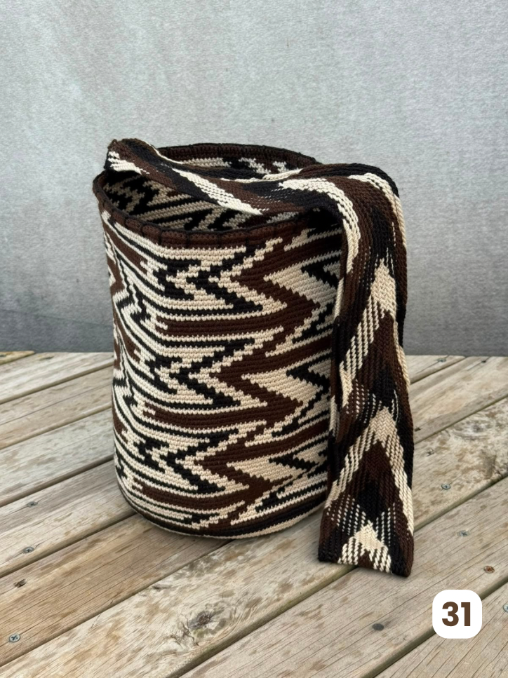 Mochila GRANDE tipo Arhuaca ⭐️🐑(30x28)