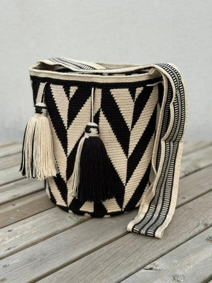 ✨Mochila Gran Reserva de Colección 🏛️🐦‍🔥(32x29 cm)