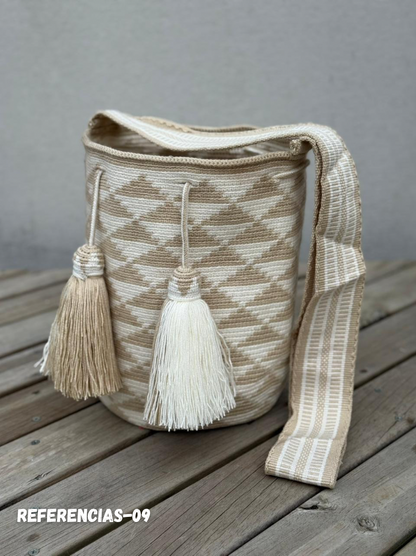 ✨Mochila Gran Reserva de Colección 🏛️🐦‍🔥(32x29 cm)