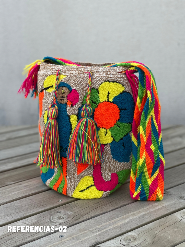 Mochila GRANDE Tapizada (31x28)🦜