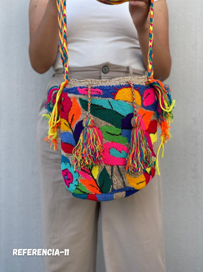 Mochila GRANDE Tapizada (31x28)🦜
