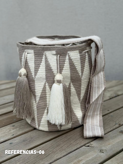 ✨Mochila Gran Reserva de Colección 🏛️🐦‍🔥(32x29 cm)