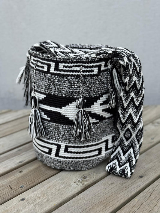 Mochilas GRANDE Diseño Hombre 🔹🩶 (31x28)