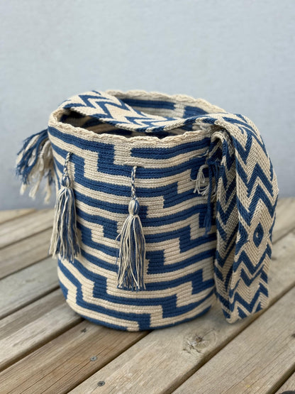 Mochilas GRANDE Diseño Hombre 🔹🩶 (31x28)