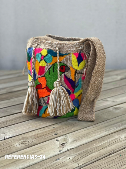 Mochila GRANDE Tapizada (31x28)🦜