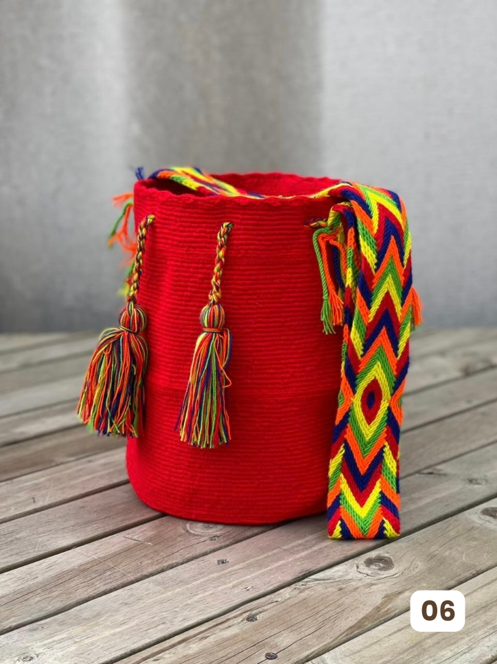 Mochila GRANDE Tonos Pastel ⭐️(31x28)