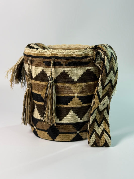 Mochila GRANDE Tonos Tierra🌤️ (31x28)