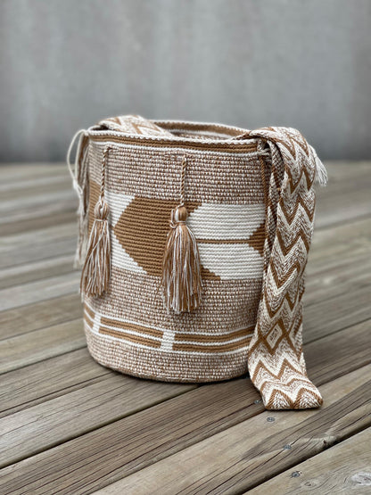 Mochilas GRANDE Diseño Hombre 🔹🩶 (31x28)