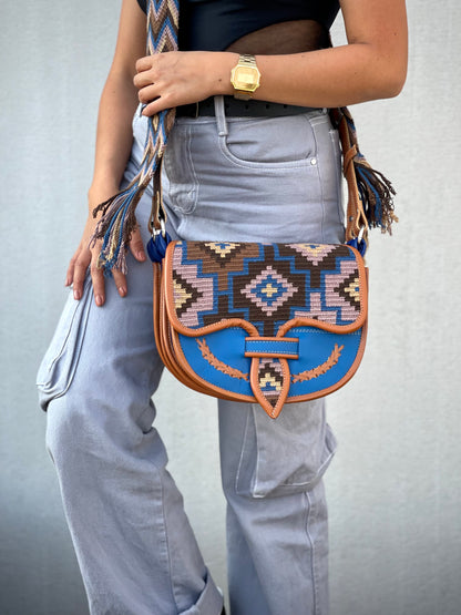 ⭐️ 👜CARRIEL WAYUU    (21x26cm)😍