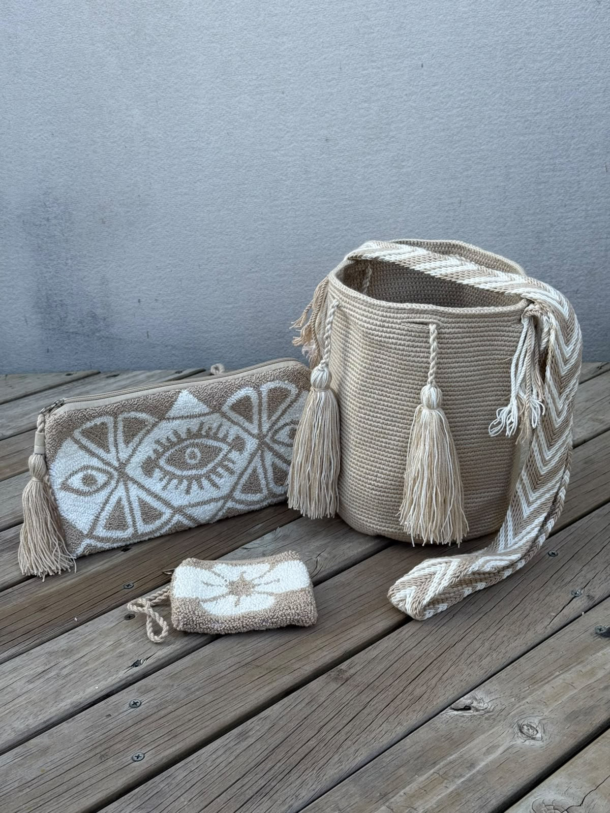 Combos Wayuu: Mochila MEDIANA + Sobre + (MONEDERO GRATIS)