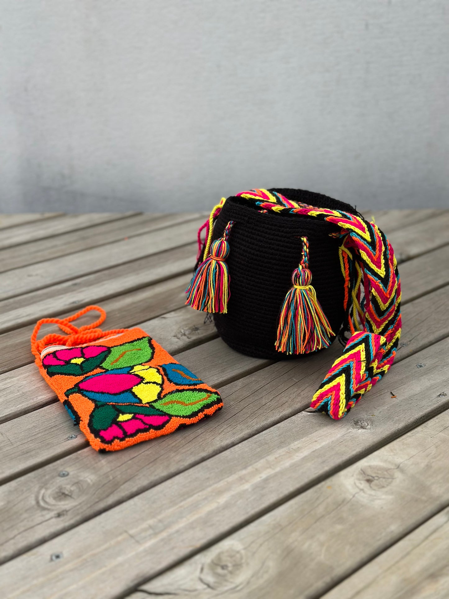🎒📱 Combo Wayuu: Mochila Pequeña + PortaCelular 🚚✨