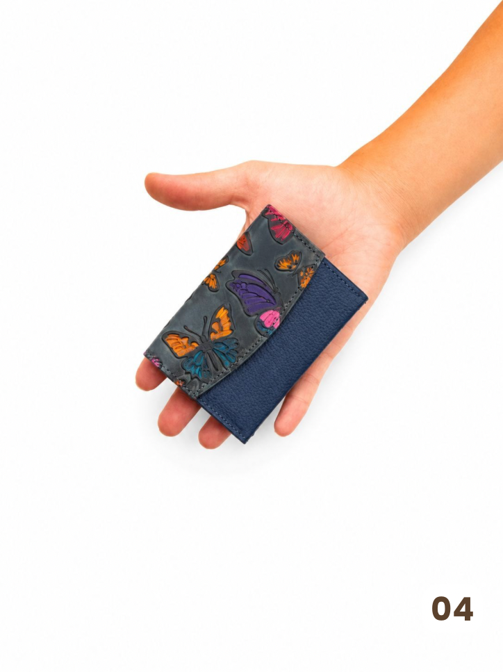 🌺 Billetera Pequeña Pintada a Mano (11x8cm)