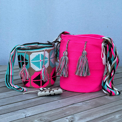 Set ⭐️Mochila Grande + Mochila Mediana + (Monedero de Regalo)🎁