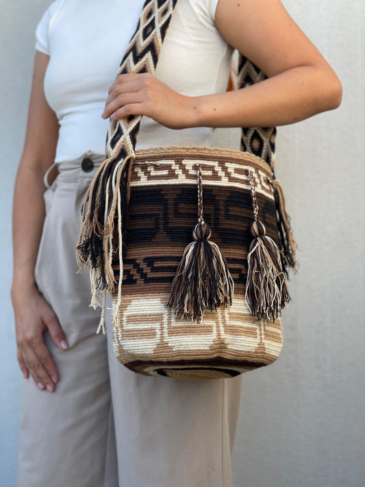 Mochila GRANDE Tonos Tierra🌤️ (31x28)