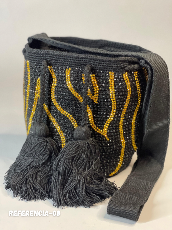 Mochila MEDIANA Perlada💫(22x18)