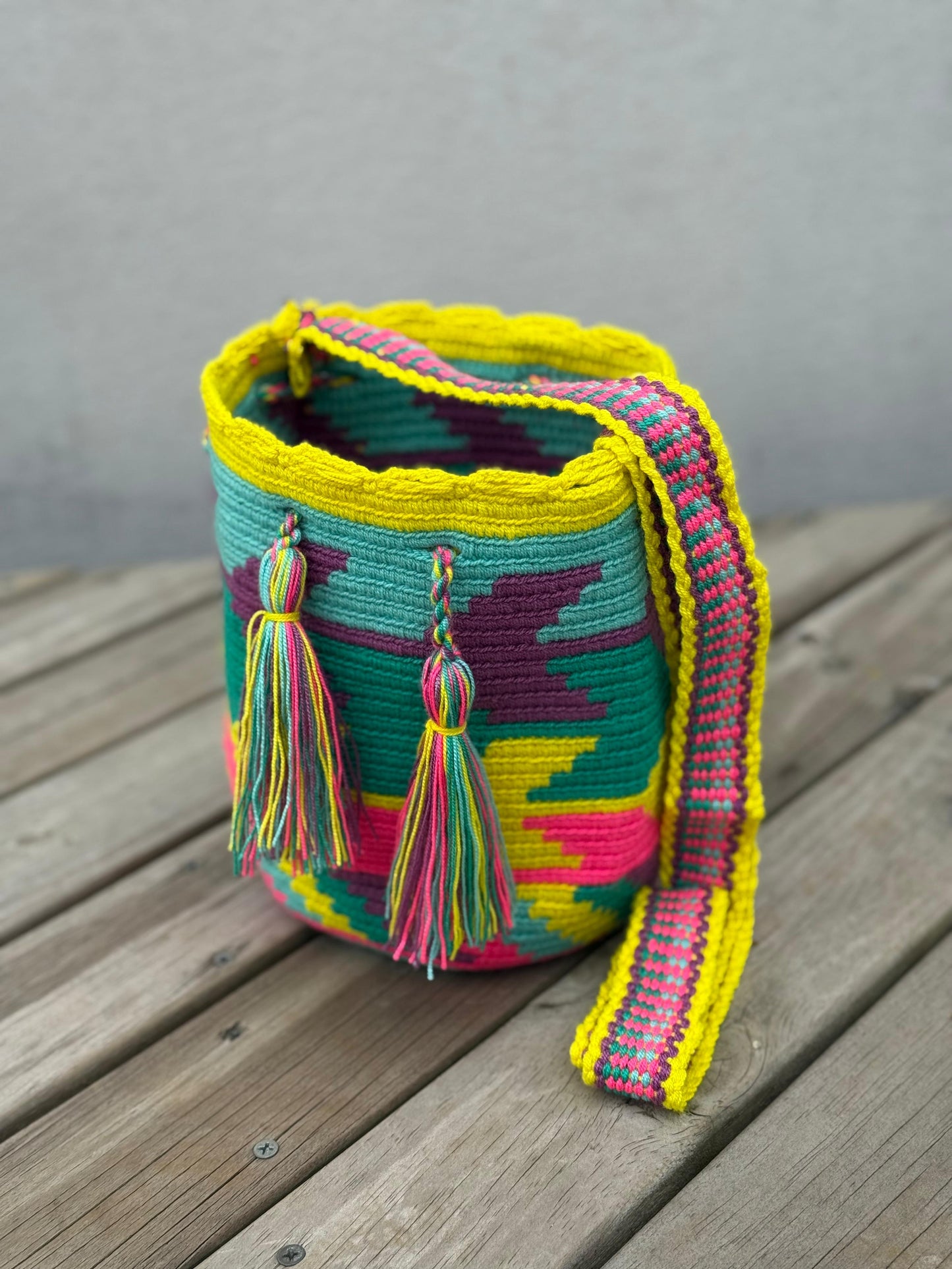 Mochila MEDIANA Tonos Pastel (22x18)⭐️