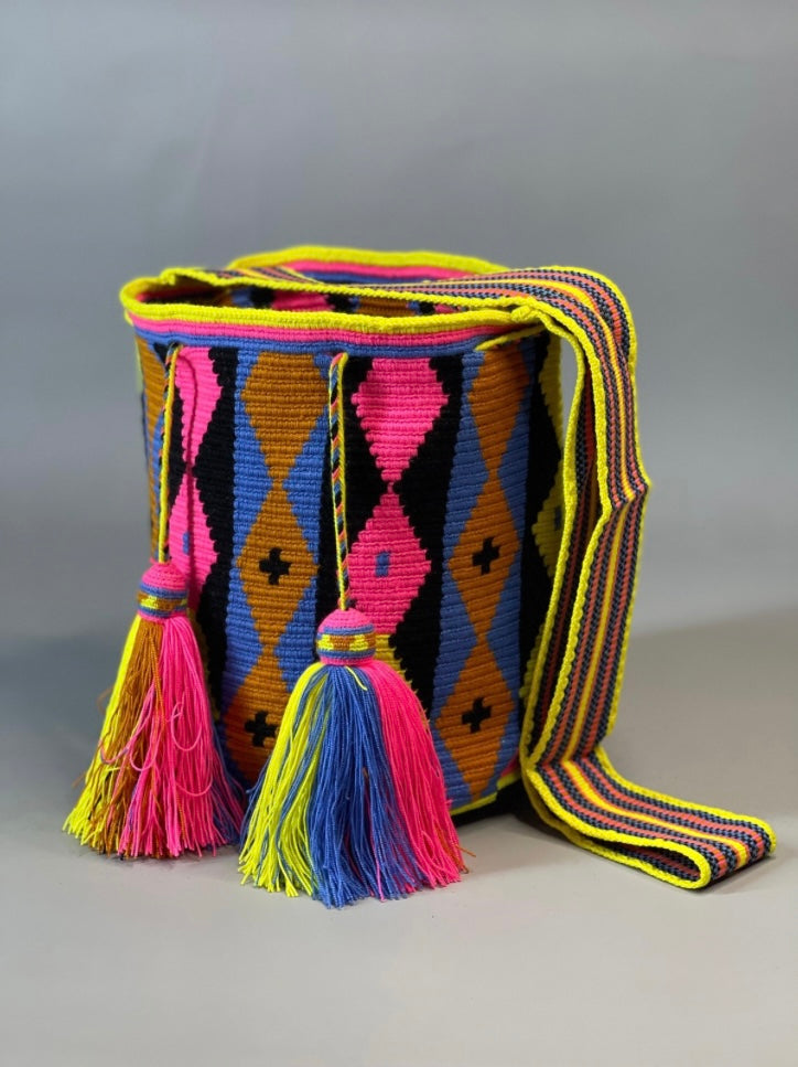 Mochila GRANDE Colección PREMIUM (33x28)