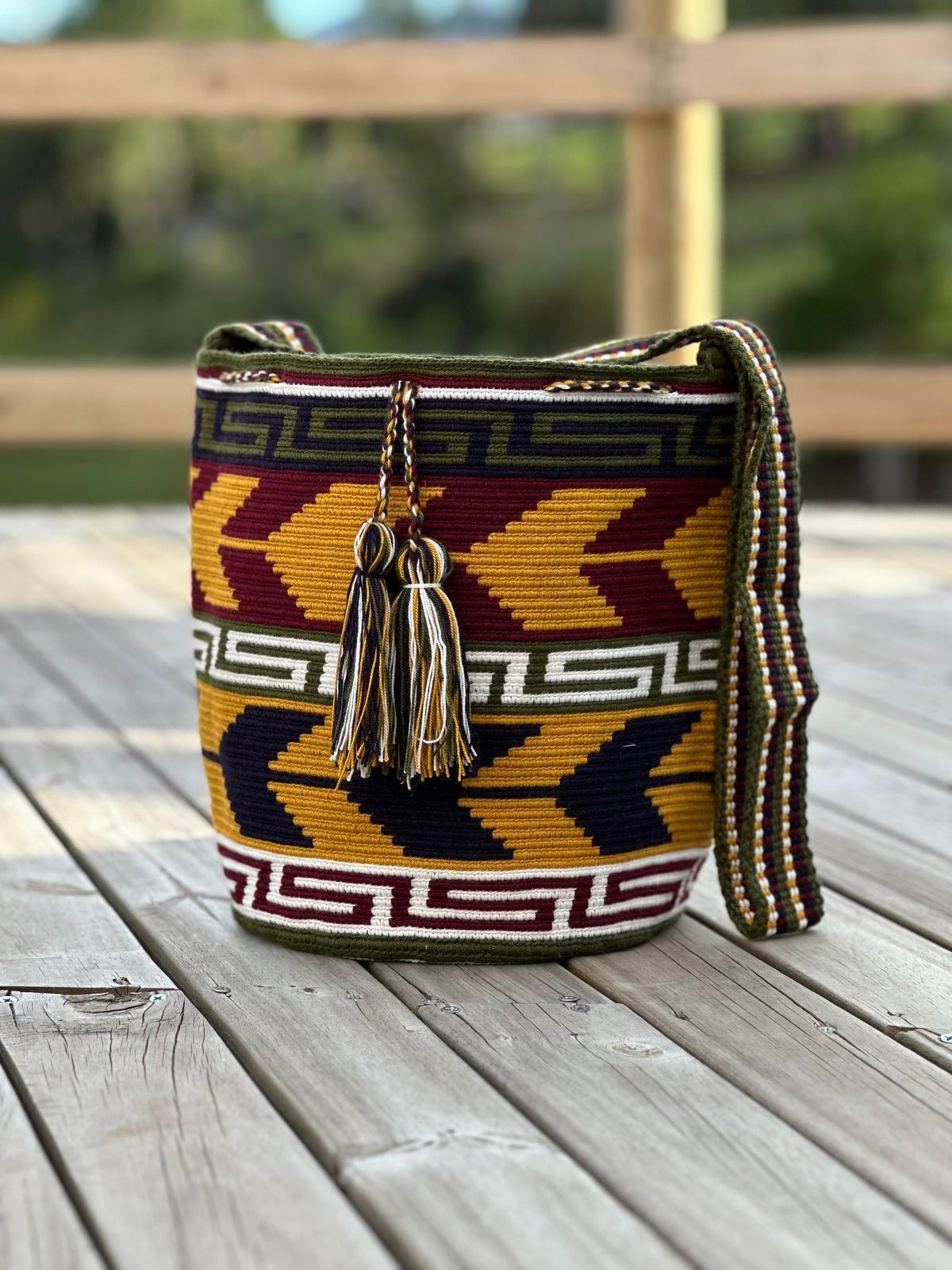 Mochila GRANDE Edición Limitada👑🌟(31x28)