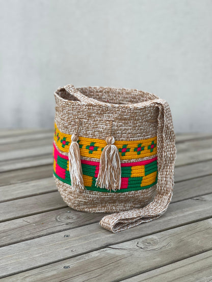 Mochila MEDIANA Tonos Pastel (22x18)⭐️