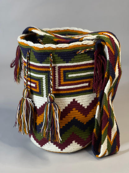 Mochila GRANDE Edición Limitada👑🌟(31x28)