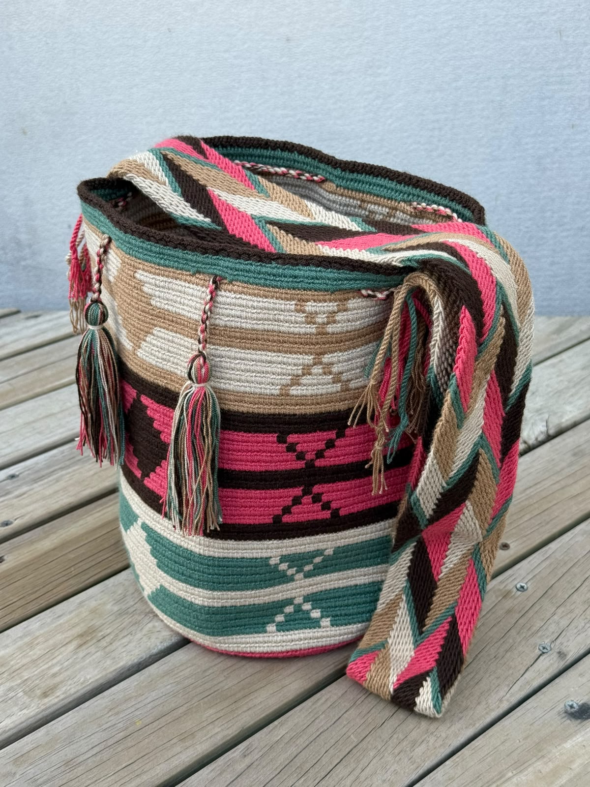 Mochila GRANDE Tonos Guayaba (31x28)
