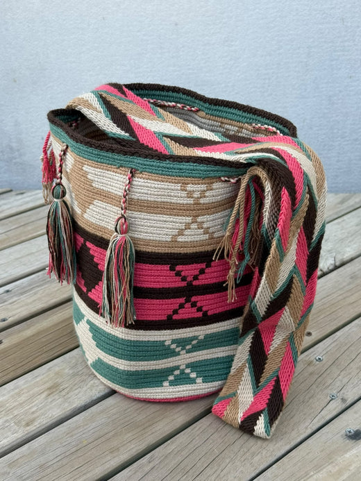 Mochila GRANDE Tonos Guayaba (31x28)