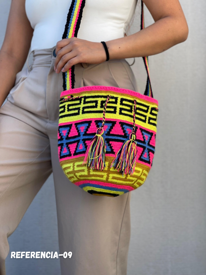 Mochila MEDIANA Tonos Pastel (22x18)⭐️