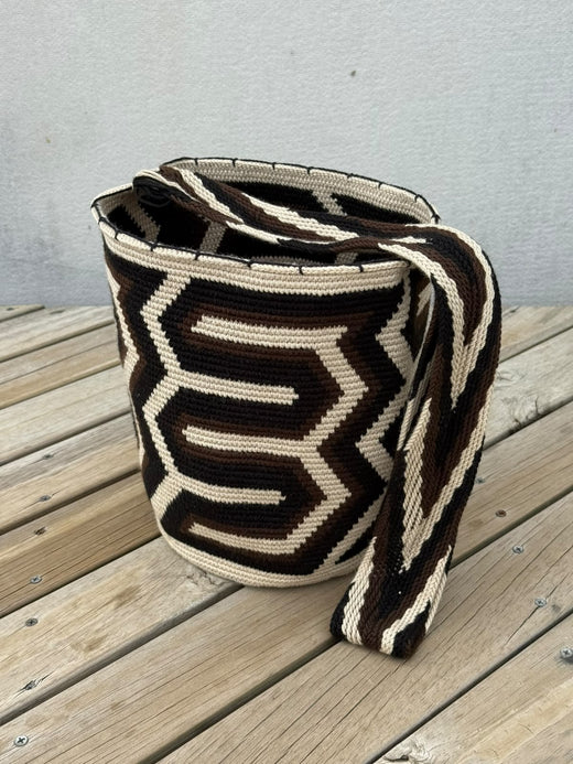 Mochila GRANDE tipo Arhuaca (30x28)