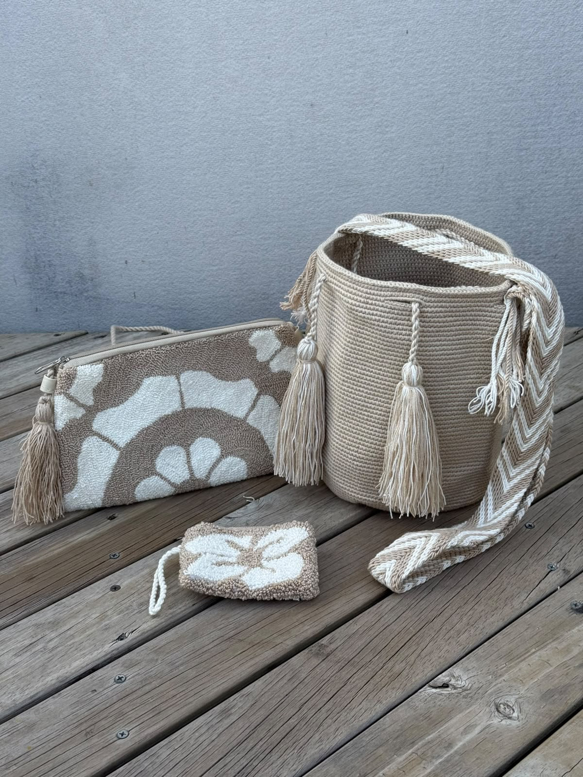 Combos Wayuu: Mochila MEDIANA + Sobre + (MONEDERO GRATIS)